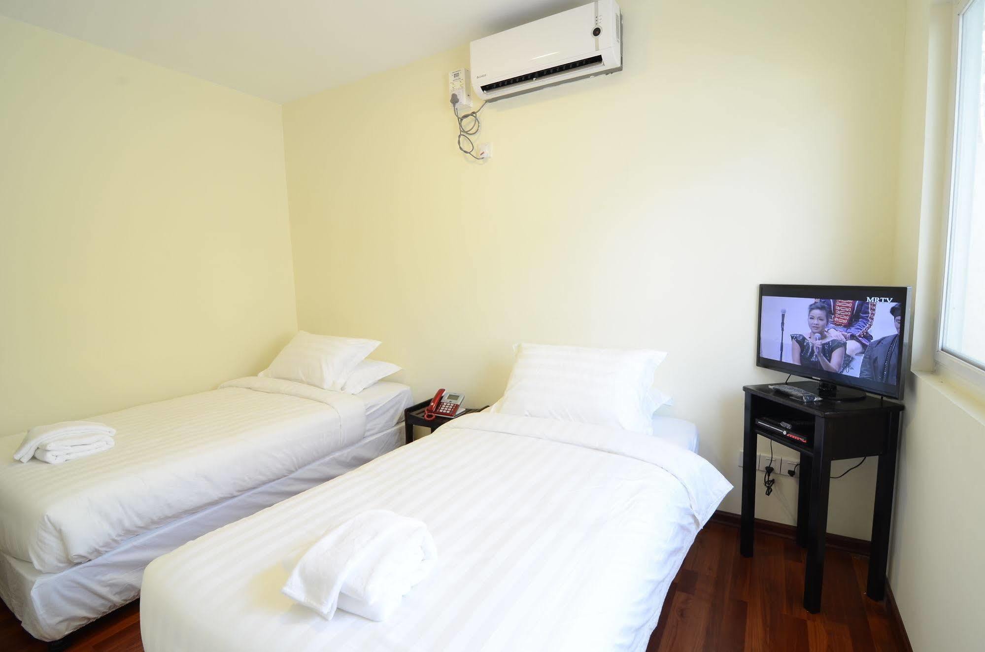Vista Residence Yangon Extérieur photo