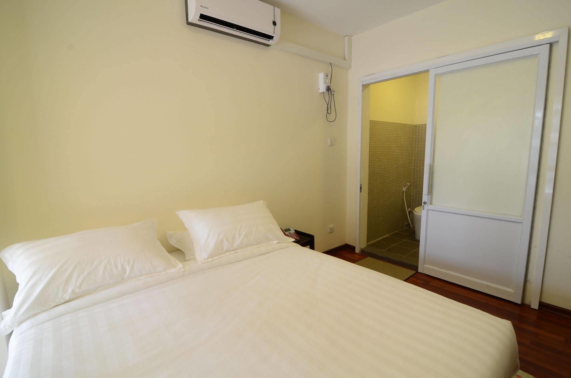Vista Residence Yangon Extérieur photo