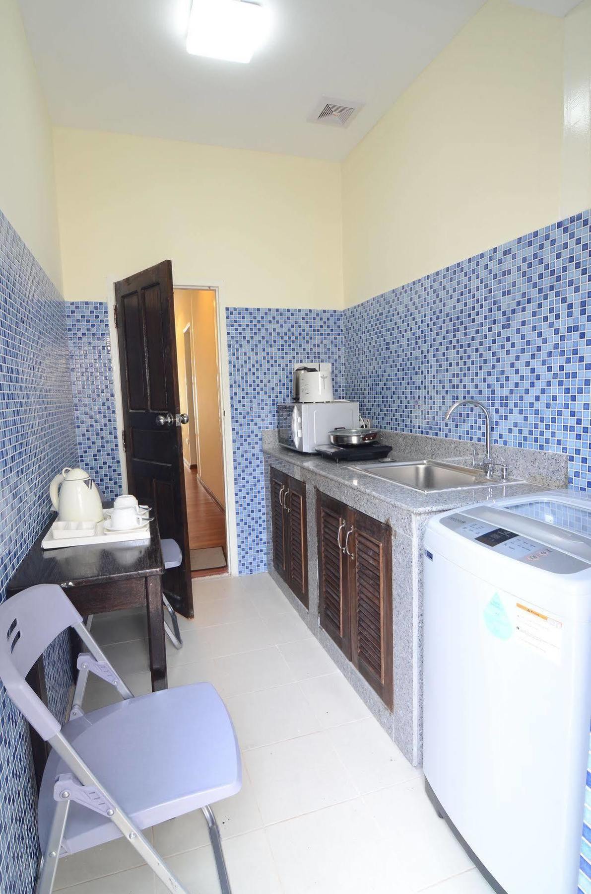 Vista Residence Yangon Extérieur photo